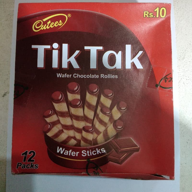 Tiktak wafer chocolate rollies